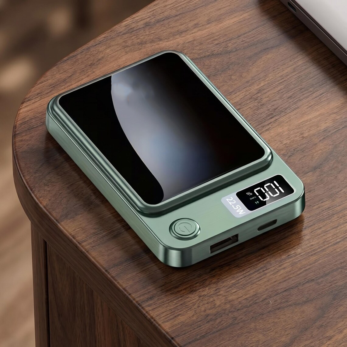 22.5W Slim Magnetic Wireless Portable Charger